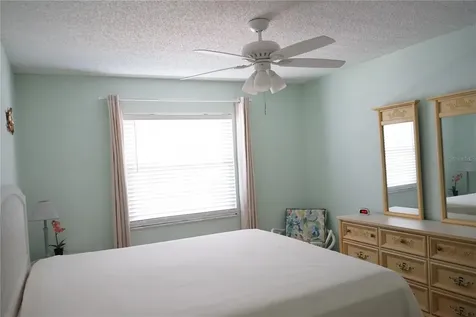1901 Canterbury Lane Sun City Center FL 33573