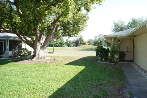 1901 Canterbury Lane Sun City Center FL 33573