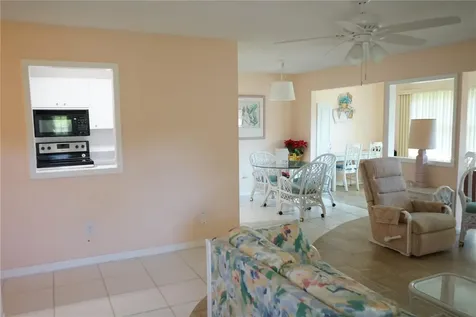 1901 Canterbury Lane Sun City Center FL 33573
