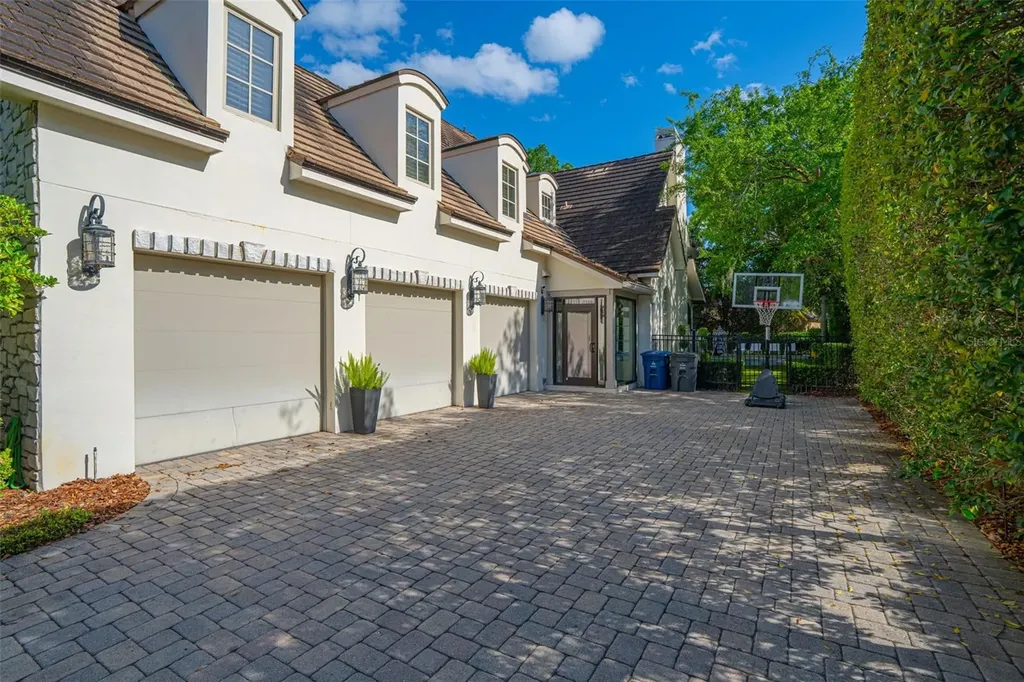 1529 Holts Grove Circle Winter Park FL 32789
