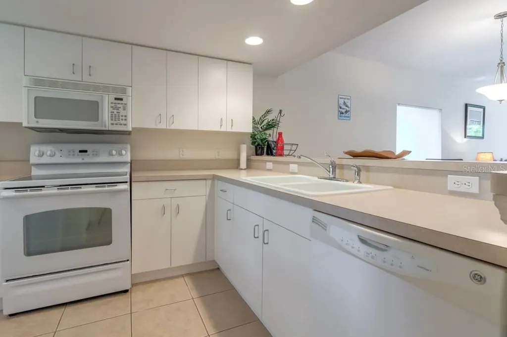 8151 Memory Lane Rotonda West FL 33947