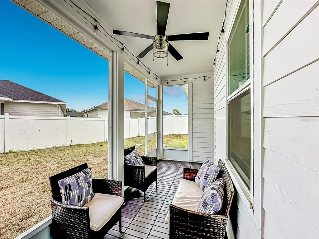 1885 SW 245th Terrace Newberry FL 32669