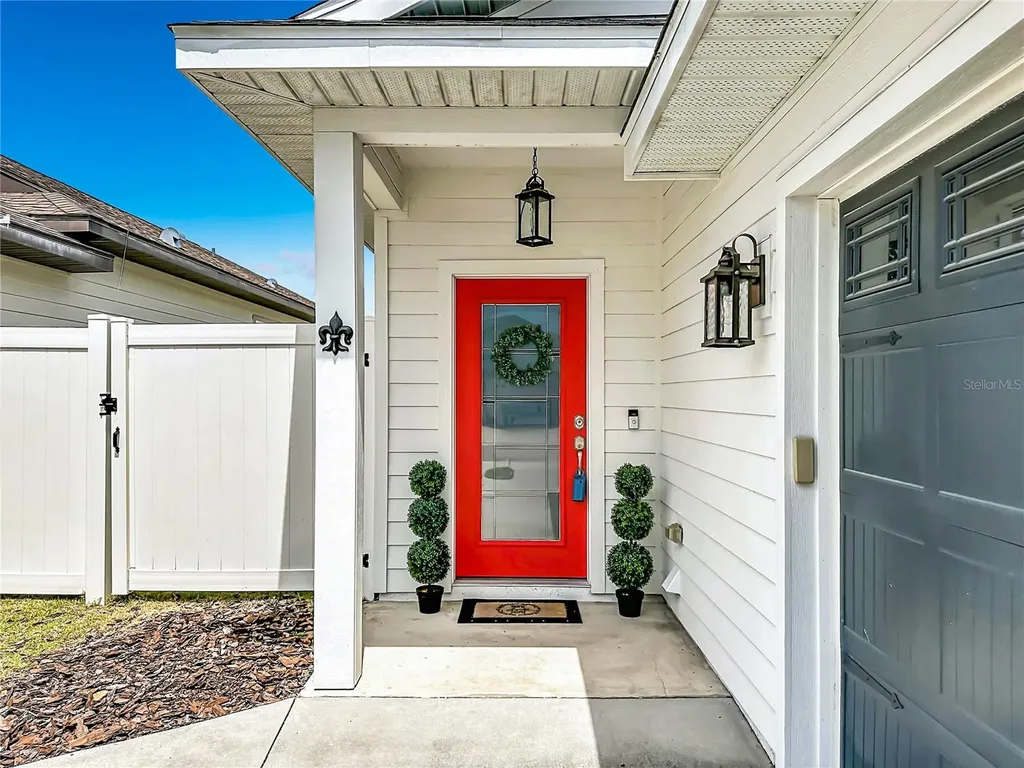 1885 SW 245th Terrace Newberry FL 32669