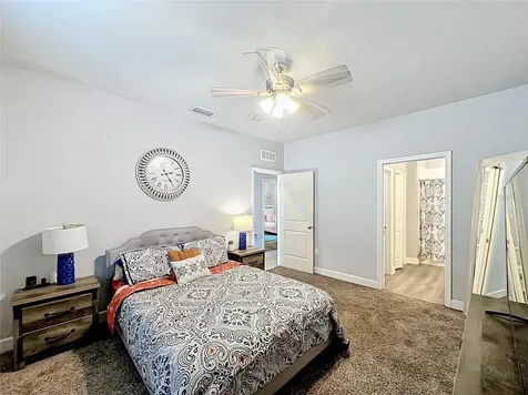 1885 SW 245th Terrace Newberry FL 32669