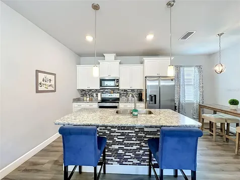 1885 SW 245th Terrace Newberry FL 32669
