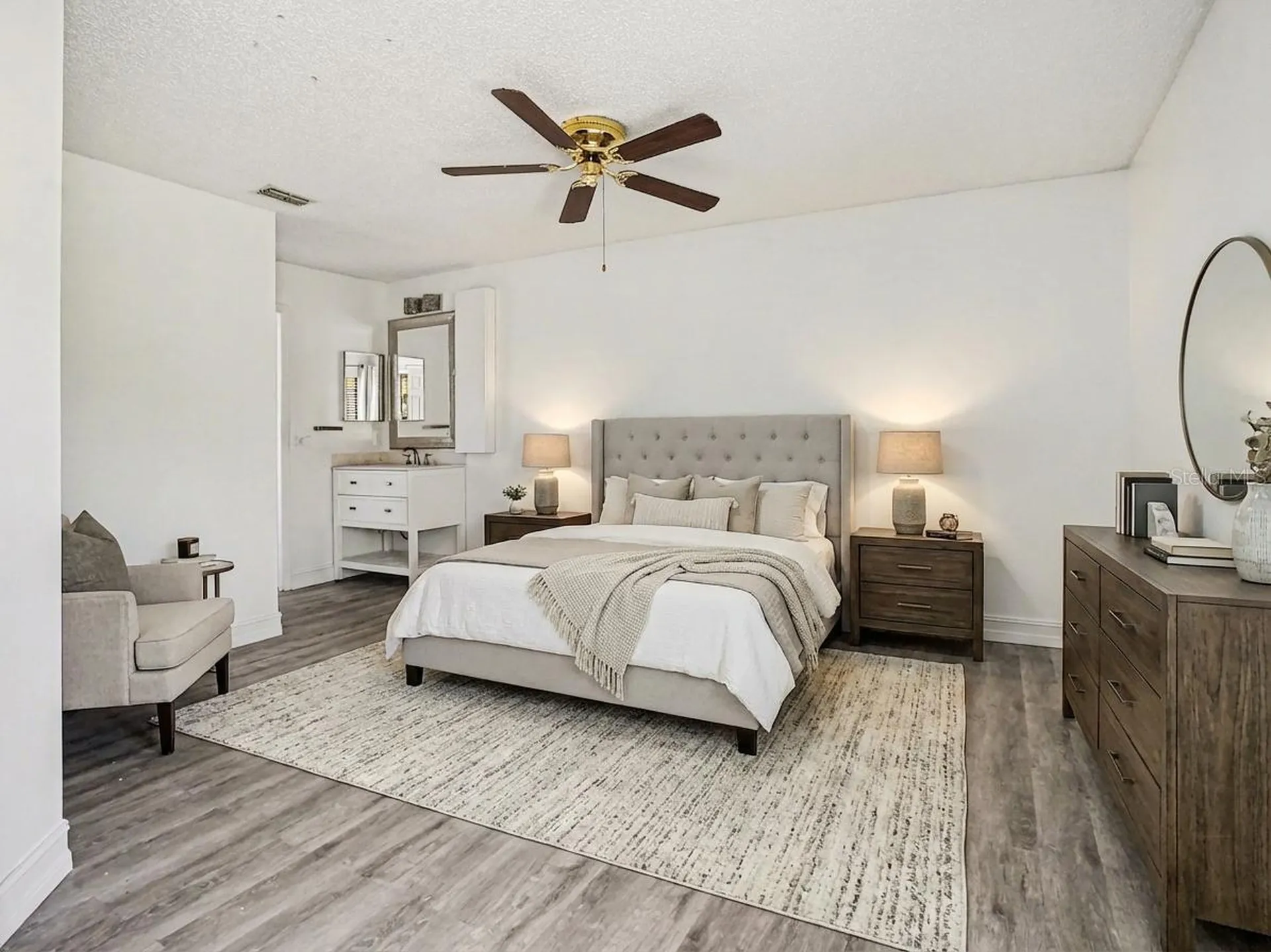 2918 S Semoran Boulevard Orlando FL 32822