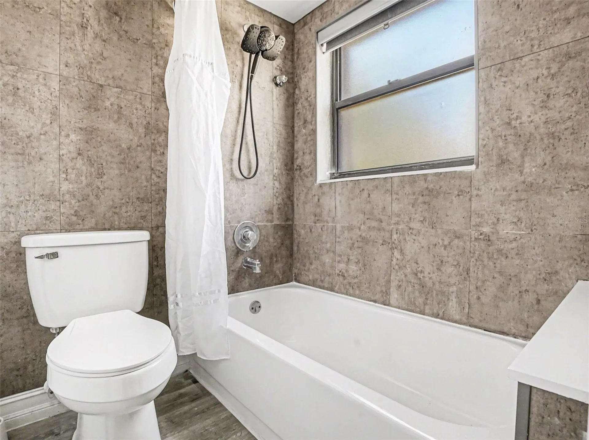 2918 S Semoran Boulevard Orlando FL 32822