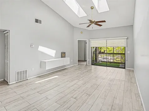 2918 S Semoran Boulevard Orlando FL 32822