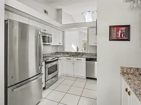 2918 S Semoran Boulevard Orlando FL 32822
