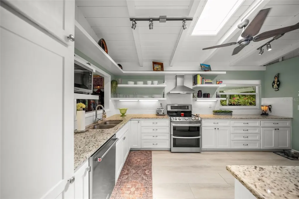 3424 Old Oak Drive Sarasota FL 34239