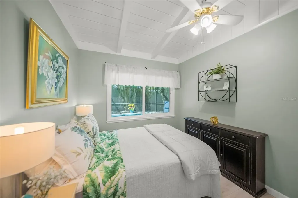 3424 Old Oak Drive Sarasota FL 34239