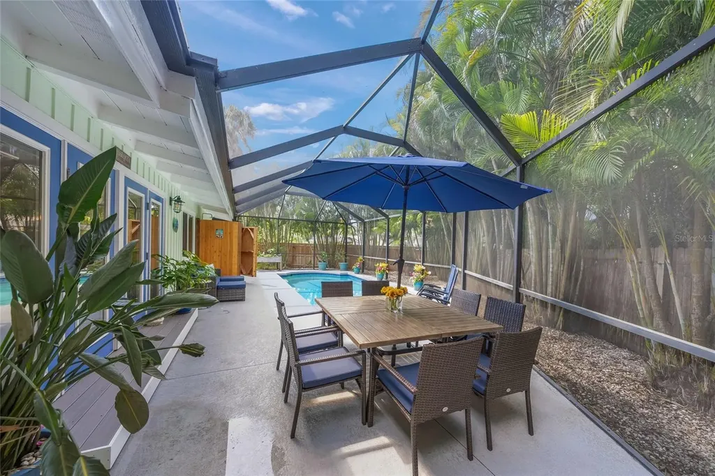 3424 Old Oak Drive Sarasota FL 34239