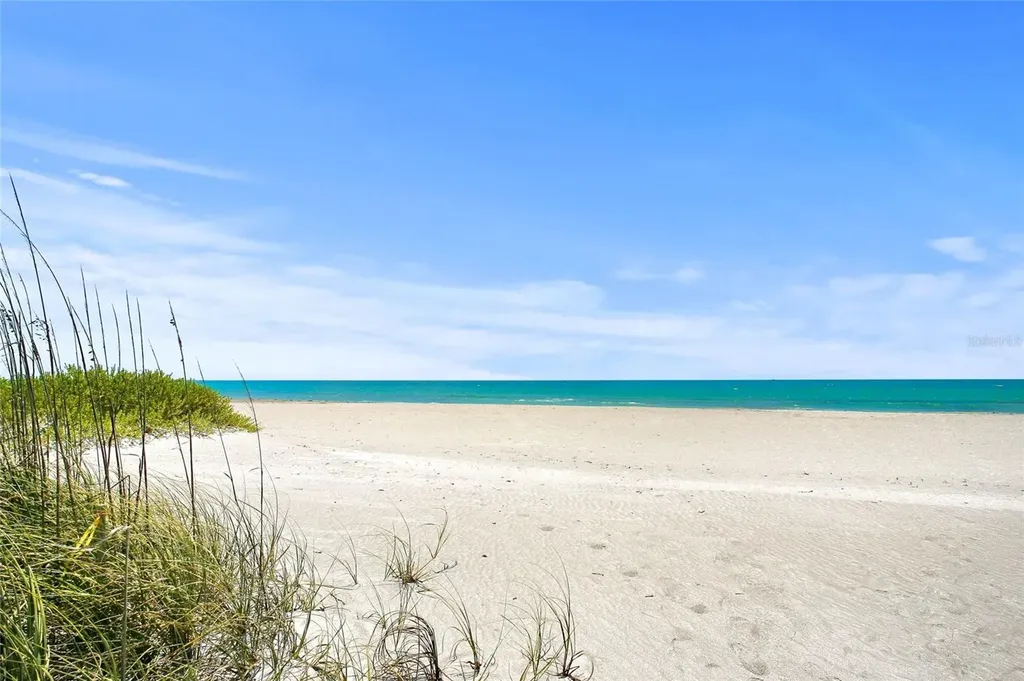 3424 Old Oak Drive Sarasota FL 34239