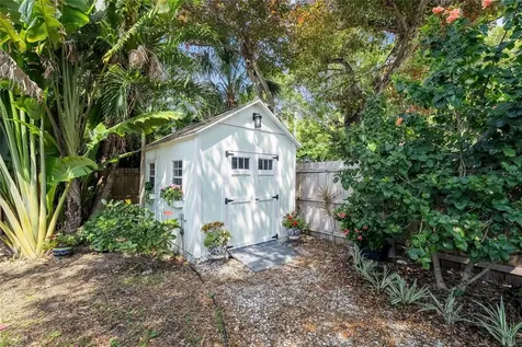 3424 Old Oak Drive Sarasota FL 34239