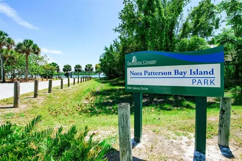3424 Old Oak Drive Sarasota FL 34239