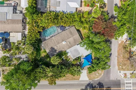 3424 Old Oak Drive Sarasota FL 34239
