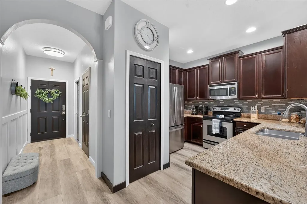 14236 Oasis Cove Boulevard Windermere FL 34786