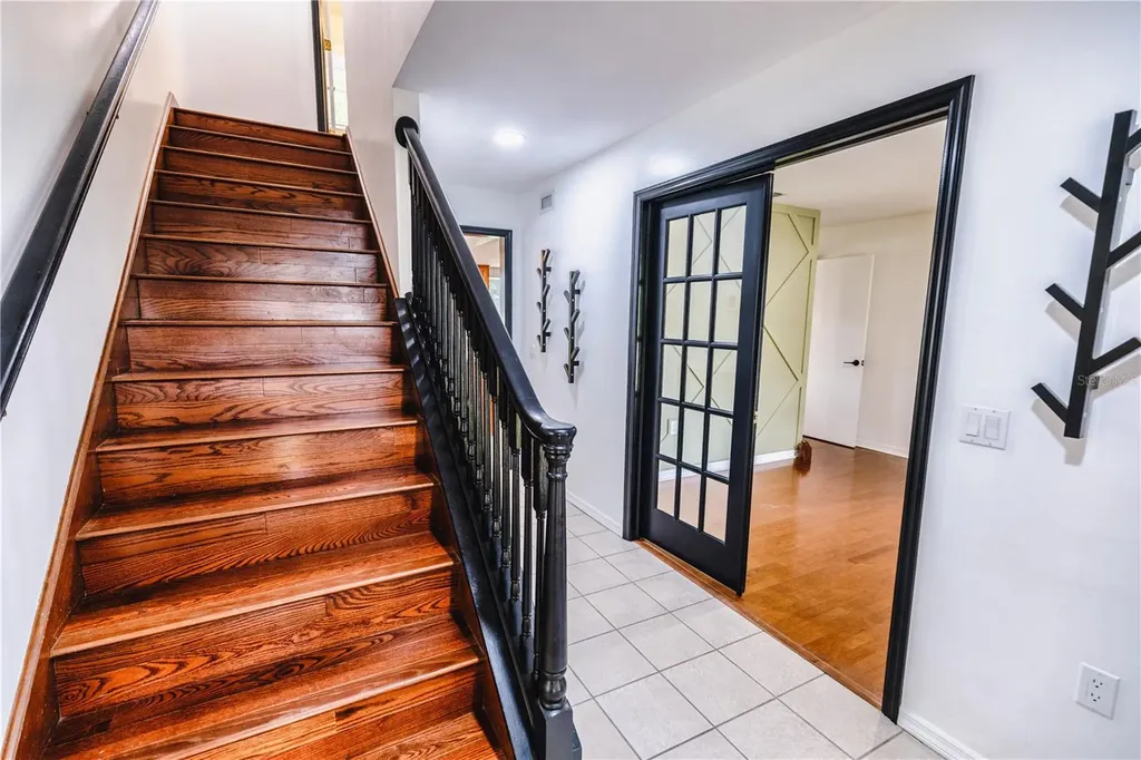 2119 Shady Oaks Drive Valrico FL 33594