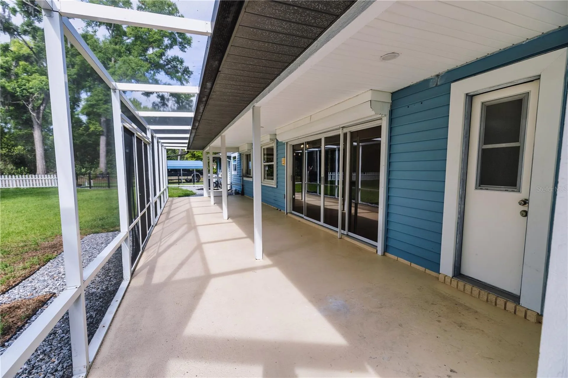 2119 Shady Oaks Drive Valrico FL 33594