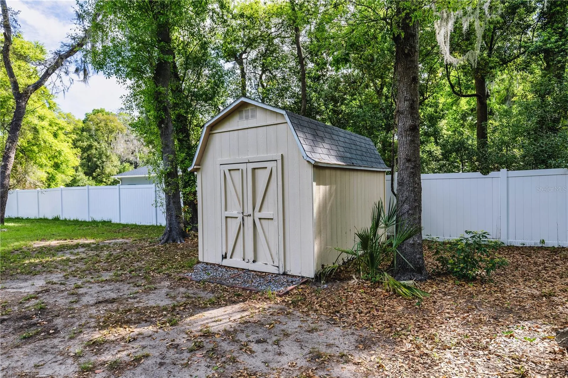 2119 Shady Oaks Drive Valrico FL 33594