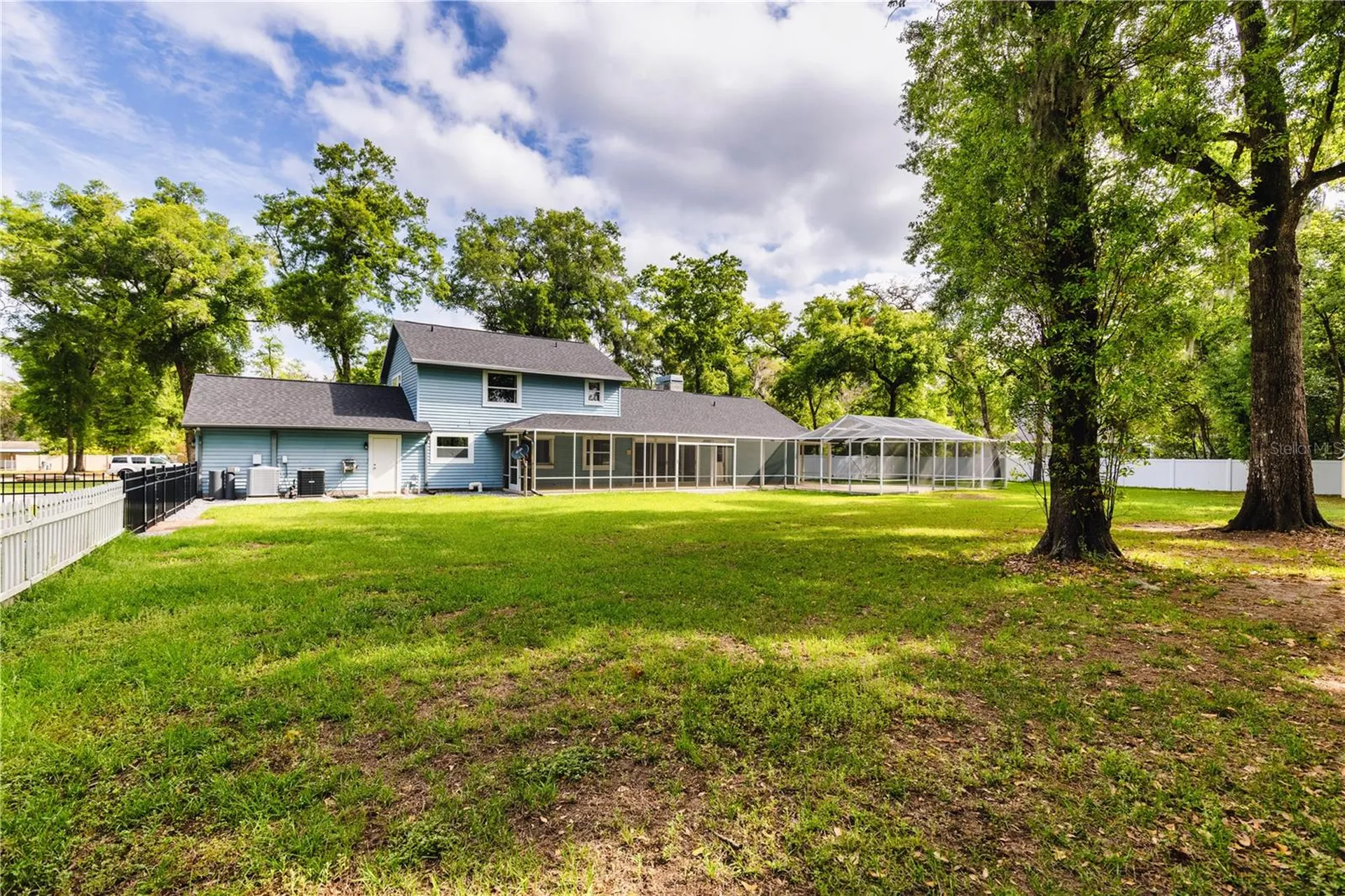 2119 Shady Oaks Drive Valrico FL 33594