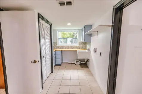 2119 Shady Oaks Drive Valrico FL 33594