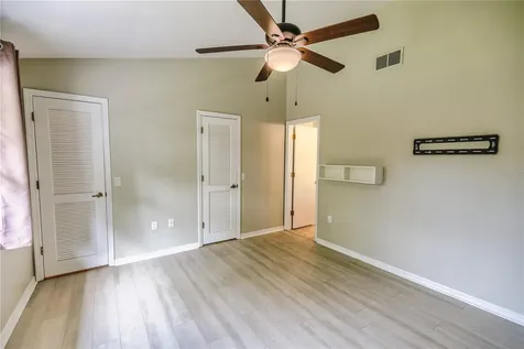 2119 Shady Oaks Drive Valrico FL 33594