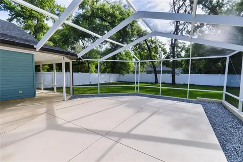 2119 Shady Oaks Drive Valrico FL 33594