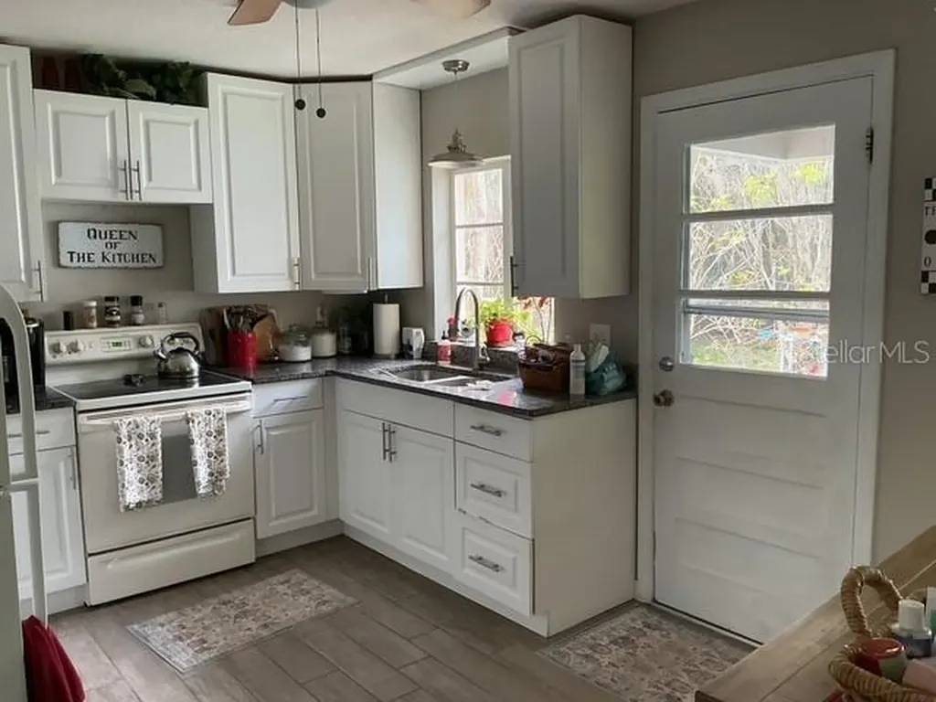 210 Alpine Drive Maitland FL 32751