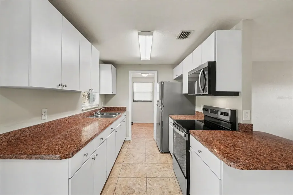 4923 S 82nd Street Tampa FL 33619