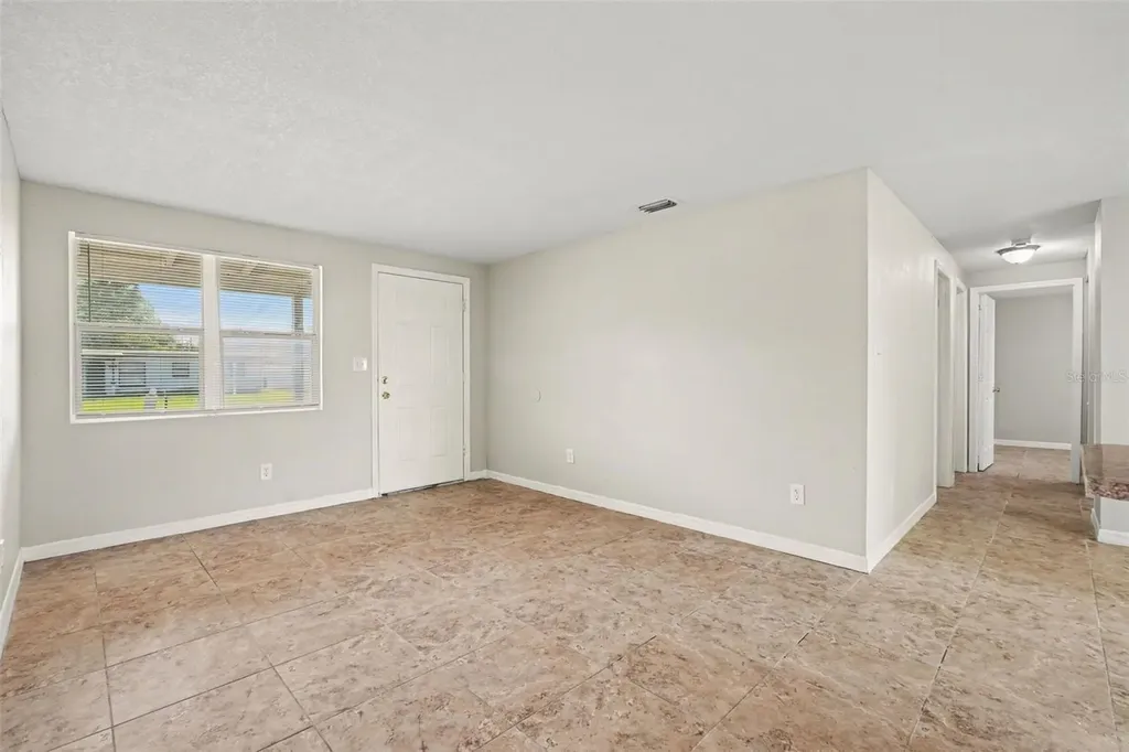 4923 S 82nd Street Tampa FL 33619