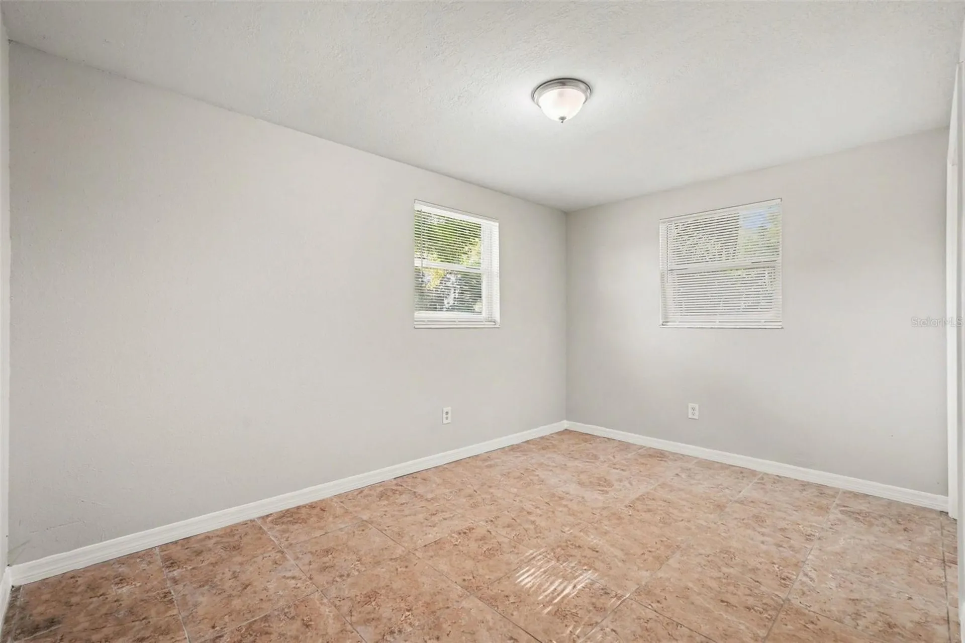 4923 S 82nd Street Tampa FL 33619