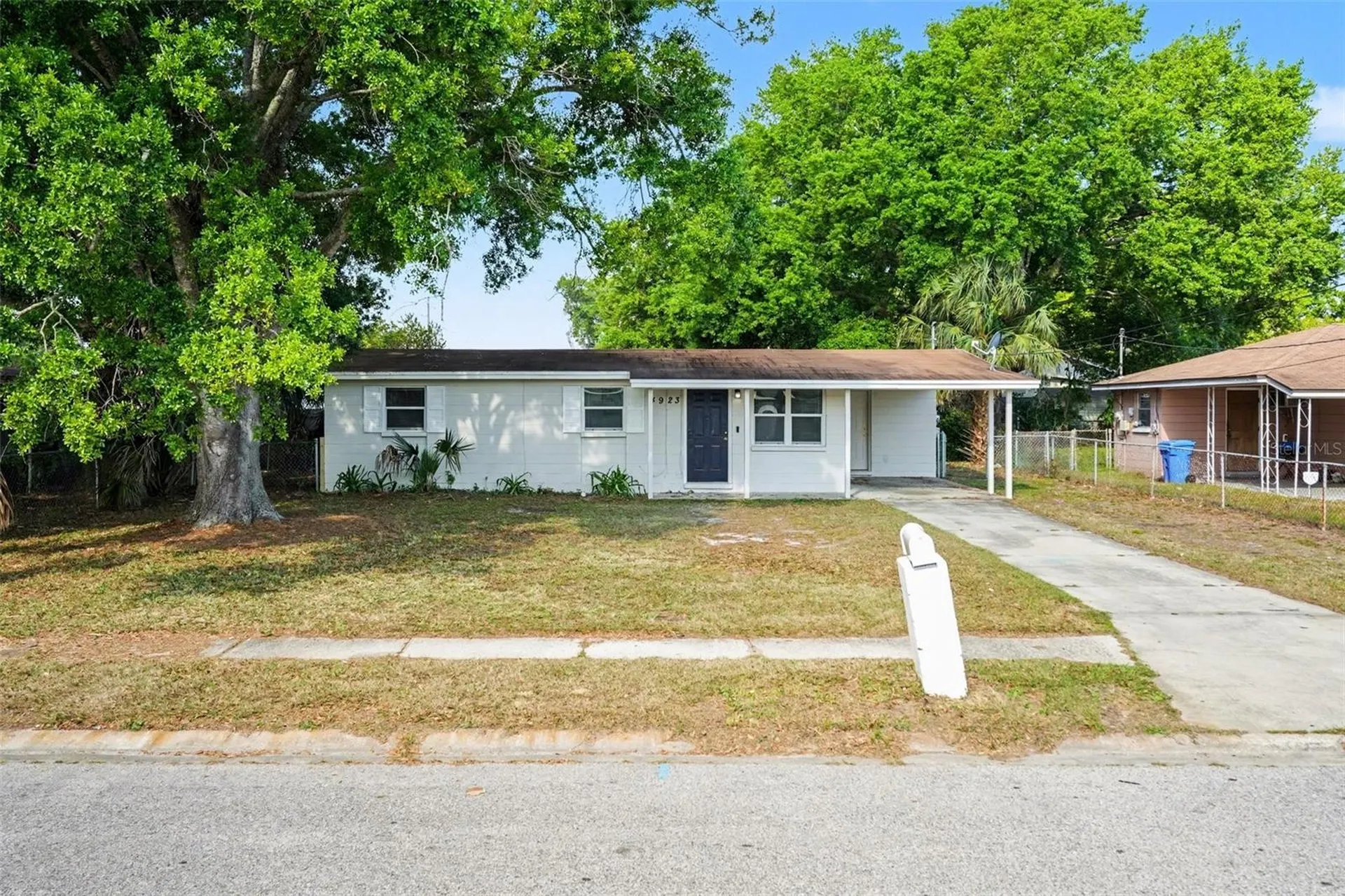 4923 S 82nd Street Tampa FL 33619
