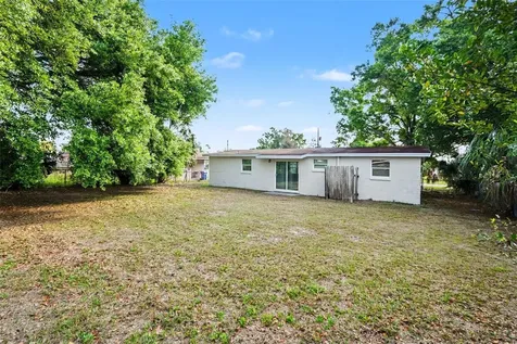 4923 S 82nd Street Tampa FL 33619