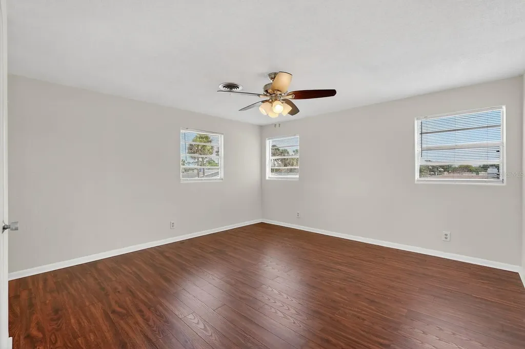 1238 Suwanee Road Daytona Beach FL 32114