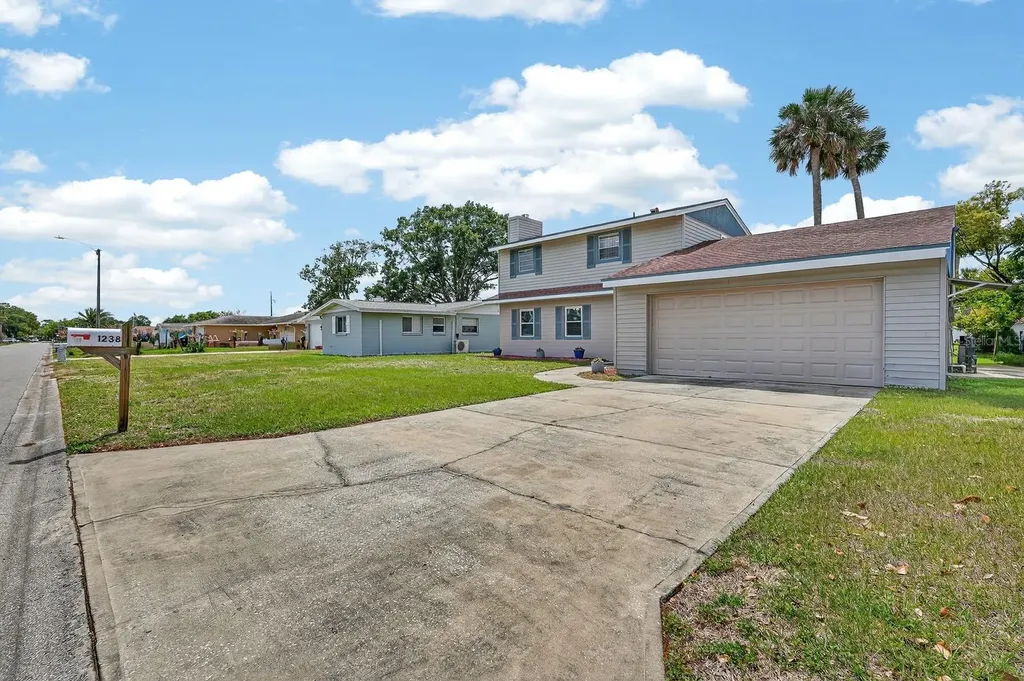 1238 Suwanee Road Daytona Beach FL 32114