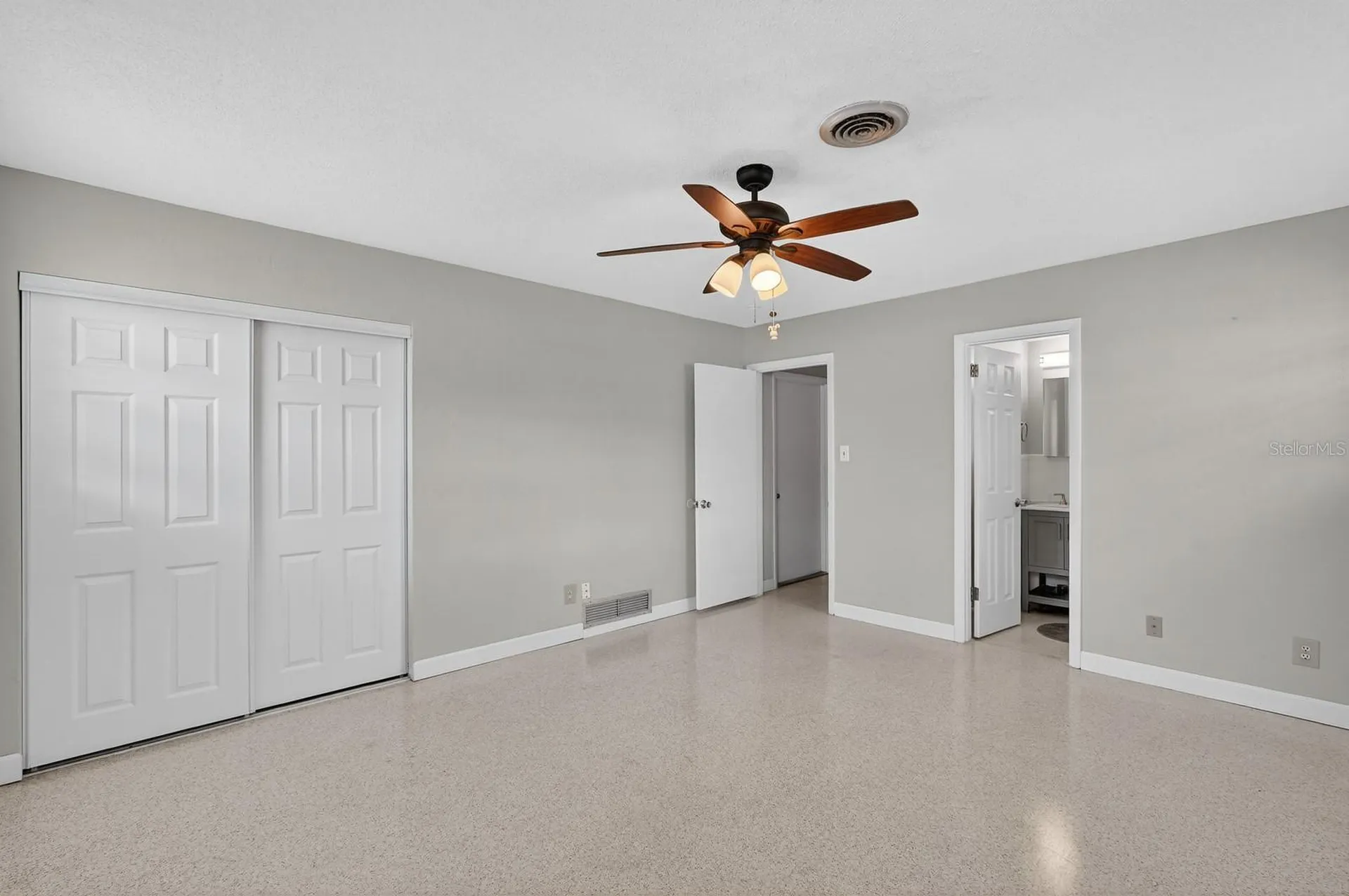 1238 Suwanee Road Daytona Beach FL 32114