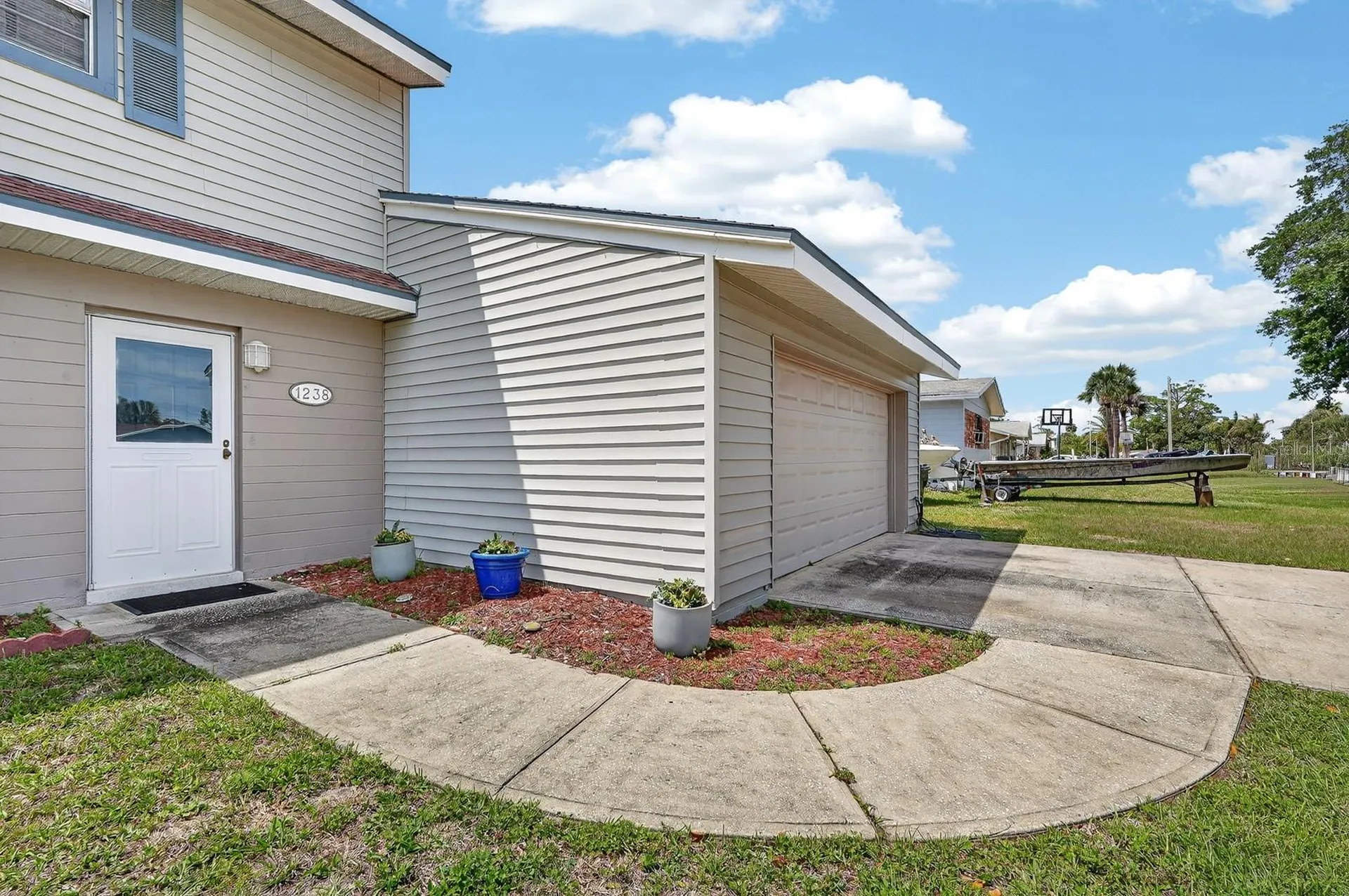 1238 Suwanee Road Daytona Beach FL 32114