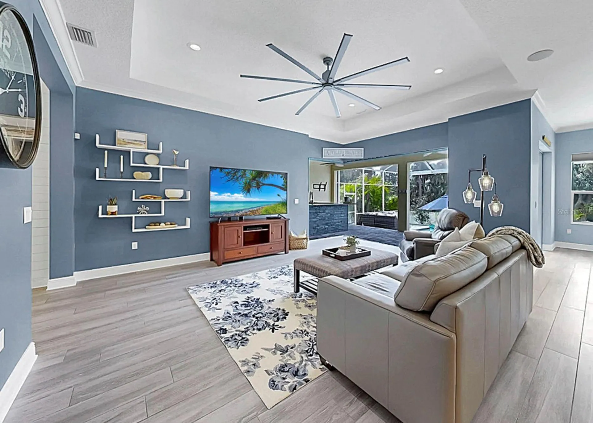 708 Manns Harbor Drive Apollo Beach FL 33572