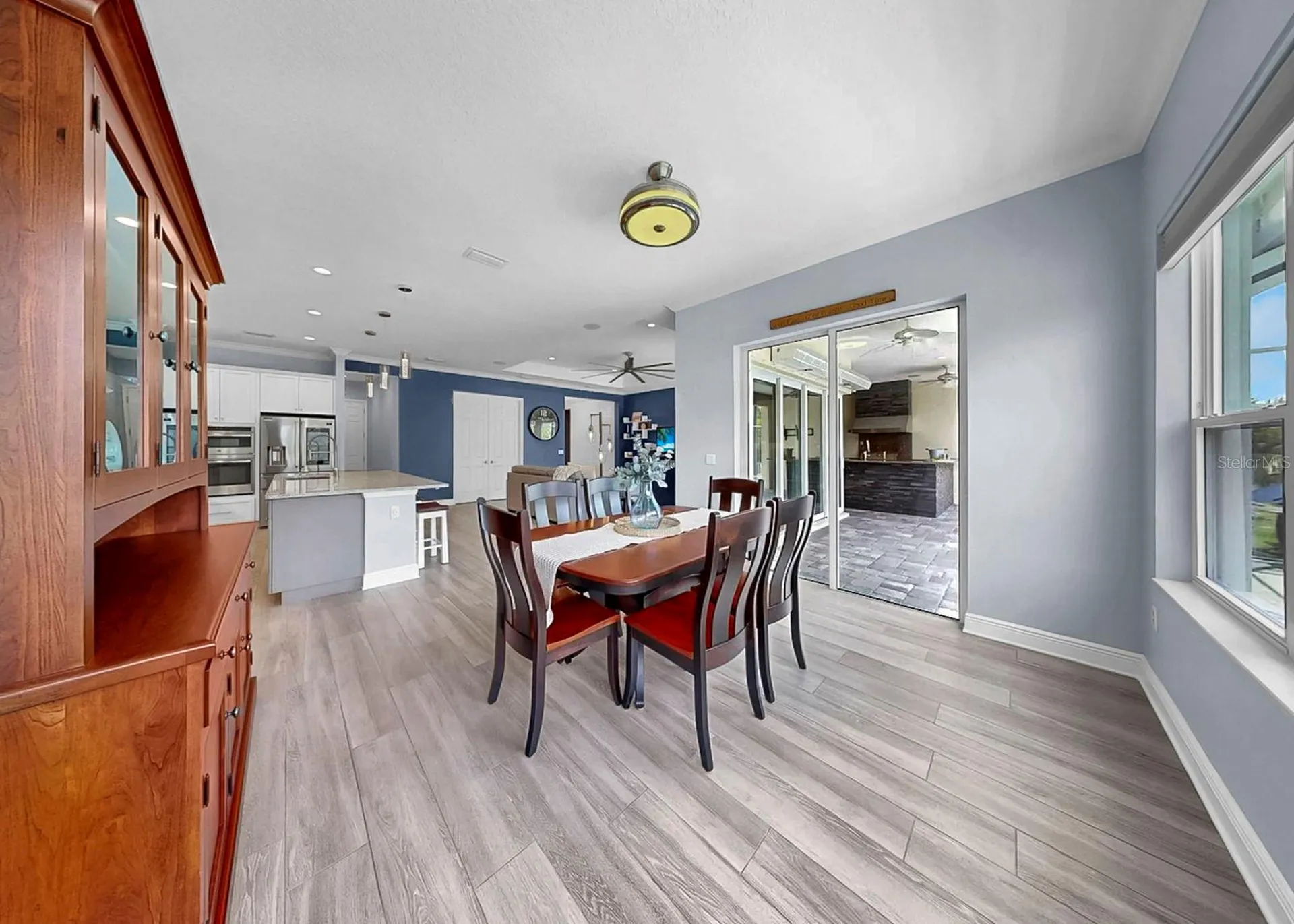 708 Manns Harbor Drive Apollo Beach FL 33572