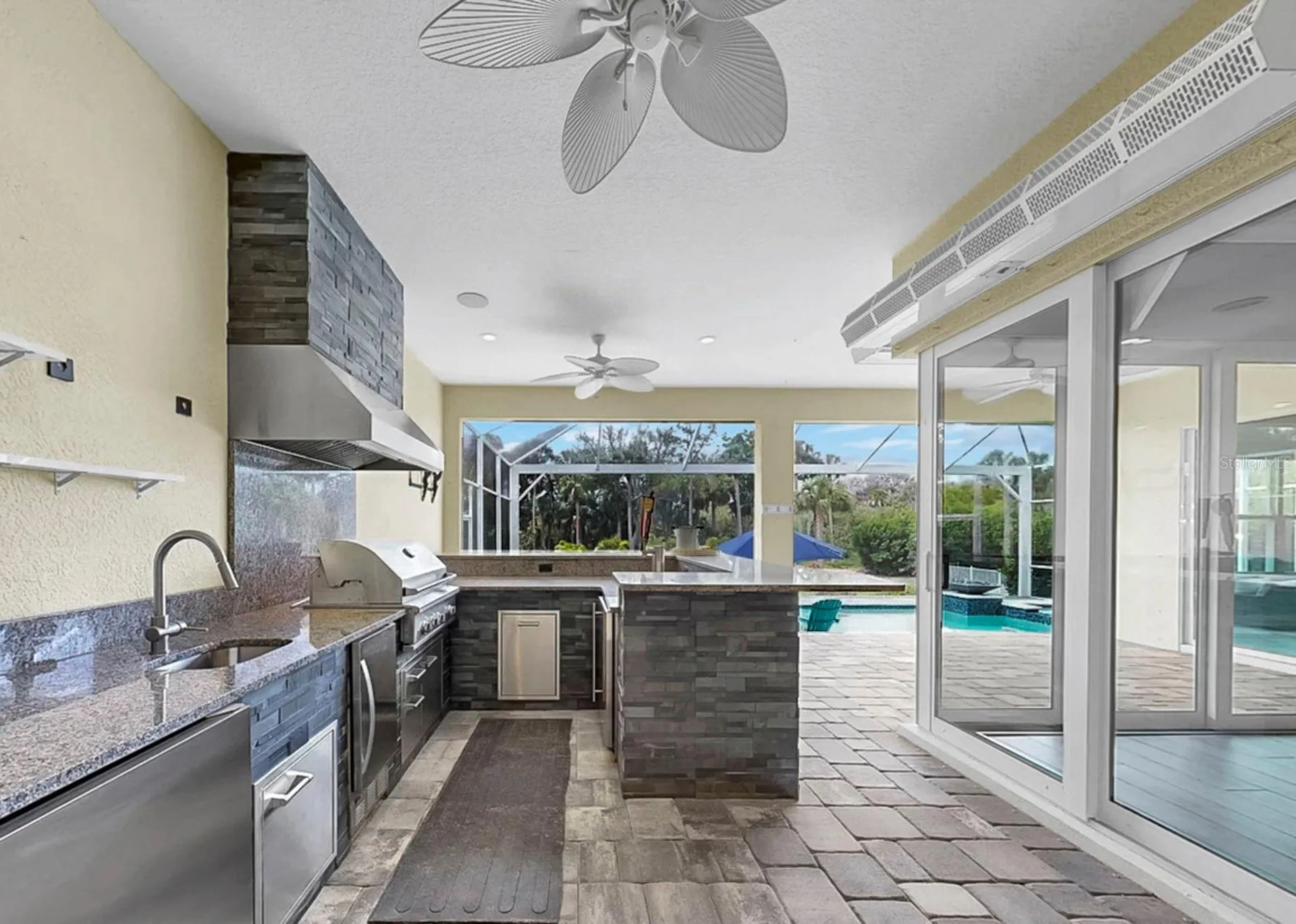 708 Manns Harbor Drive Apollo Beach FL 33572