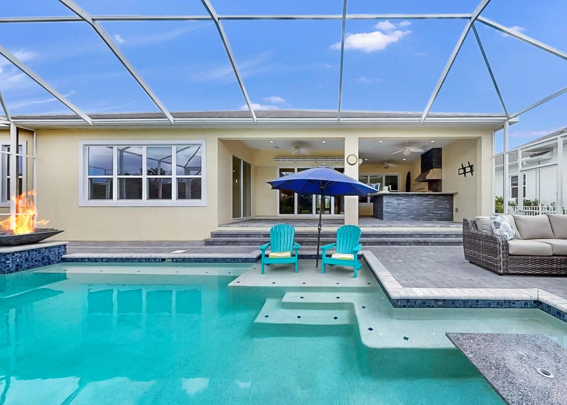 708 Manns Harbor Drive Apollo Beach FL 33572