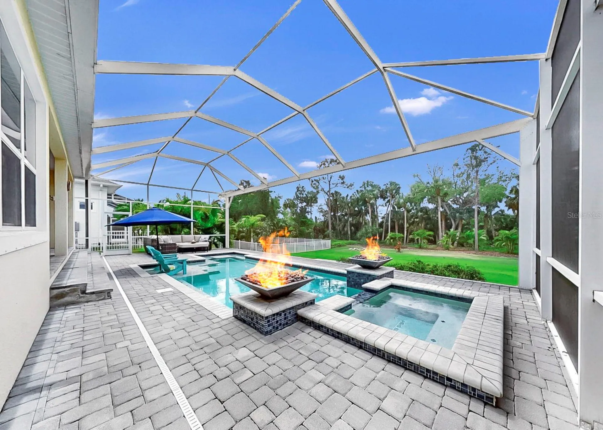 708 Manns Harbor Drive Apollo Beach FL 33572