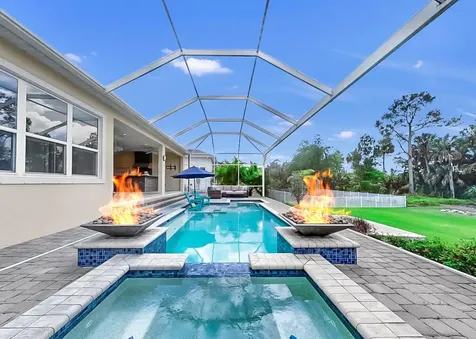 708 Manns Harbor Drive Apollo Beach FL 33572