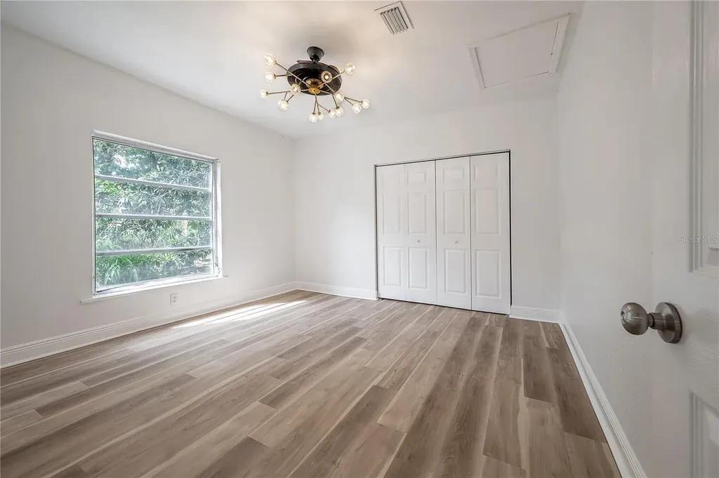4206 N Downing Avenue Tampa FL 33603