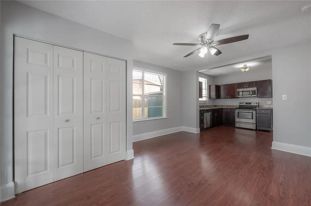 1007 E Robson Street Tampa FL 33604