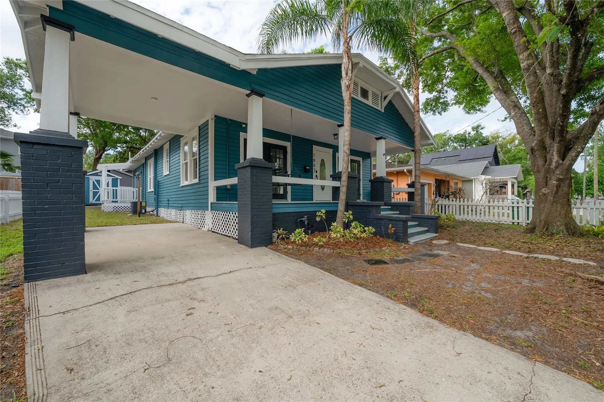 1007 E Robson Street Tampa FL 33604