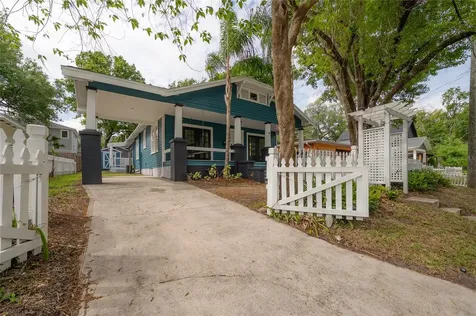 1007 E Robson Street Tampa FL 33604