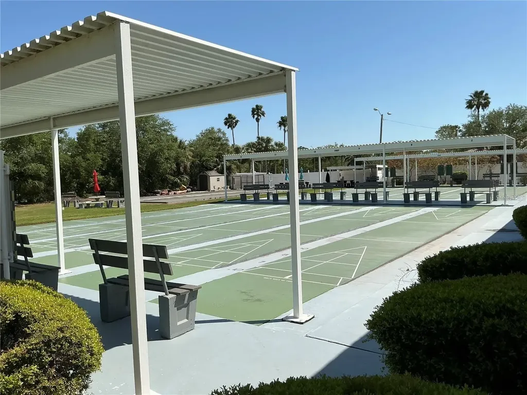 9950 62nd Terrace N St Petersburg FL 33708