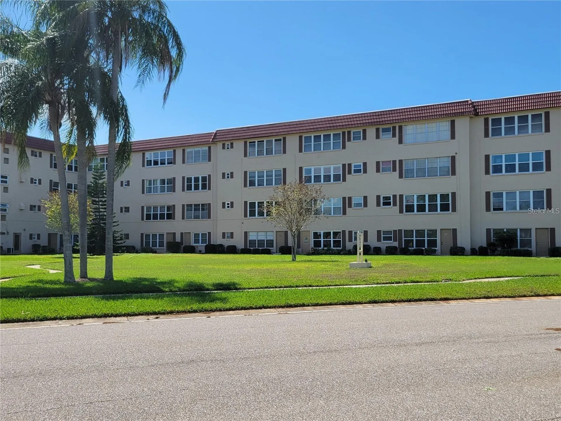 9950 62nd Terrace N St Petersburg FL 33708